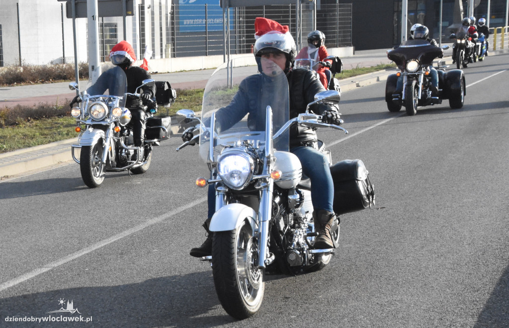 Przejazd Motomikołajów przez miasto