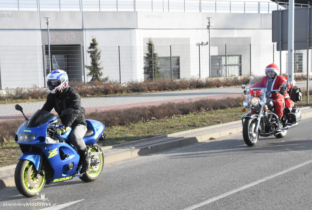 Przejazd Motomikołajów przez miasto