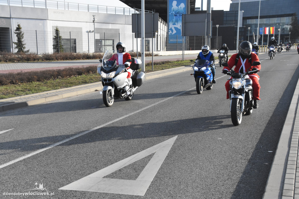 Przejazd Motomikołajów przez miasto