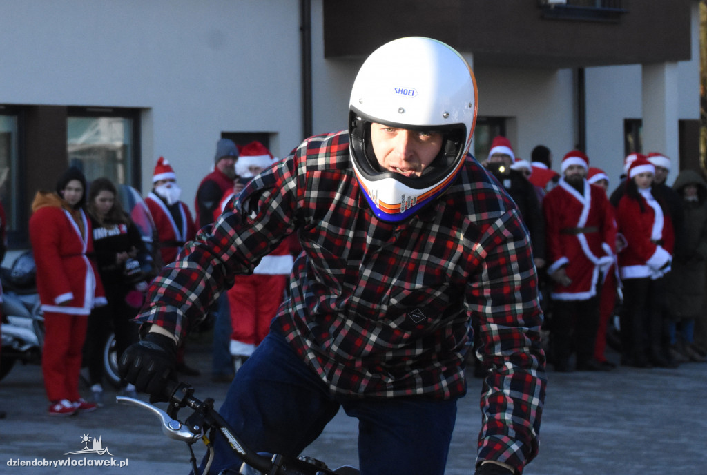 Motocykliści z wizytą w Domu Dziecka