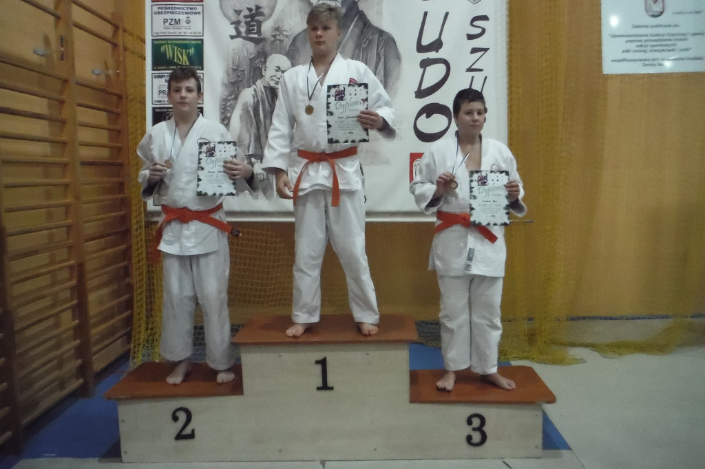 Judocy Olimpijczyka z medalami