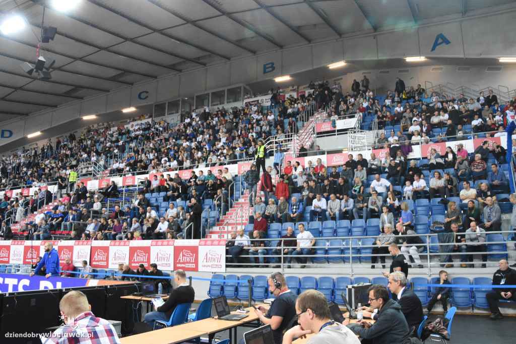 Kibice na meczu Anwilu z BK Ventspils
