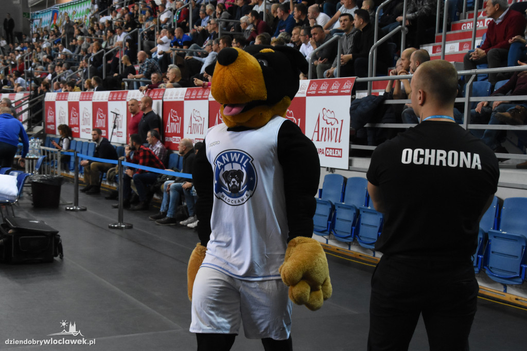 DT na meczu Anwilu z BK Ventspils