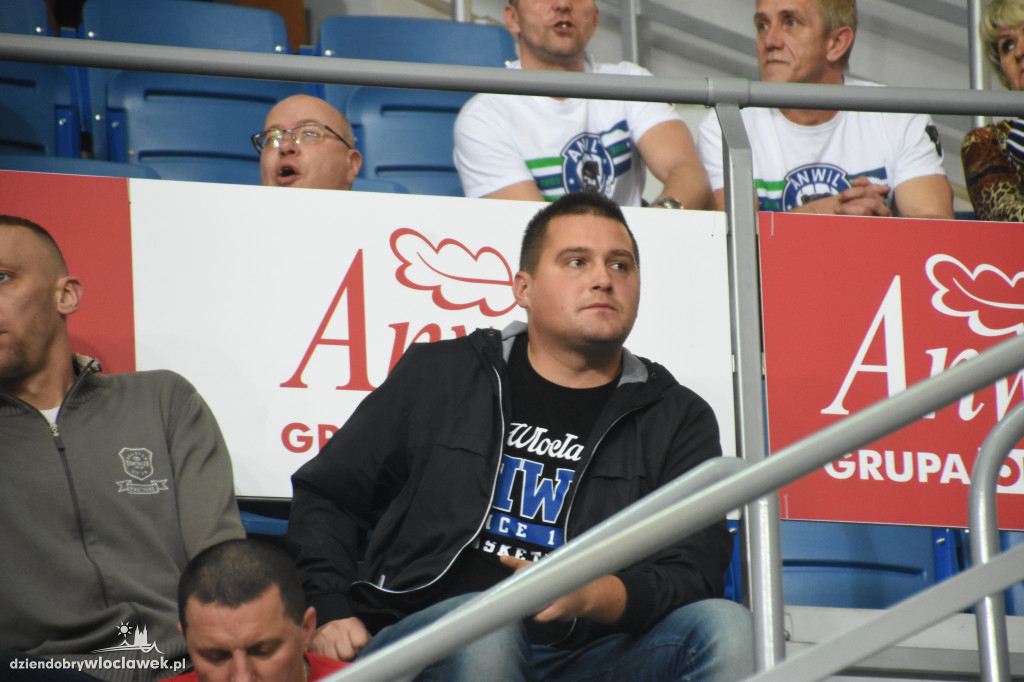 Kibice na meczu Anwilu z BK Ventspils