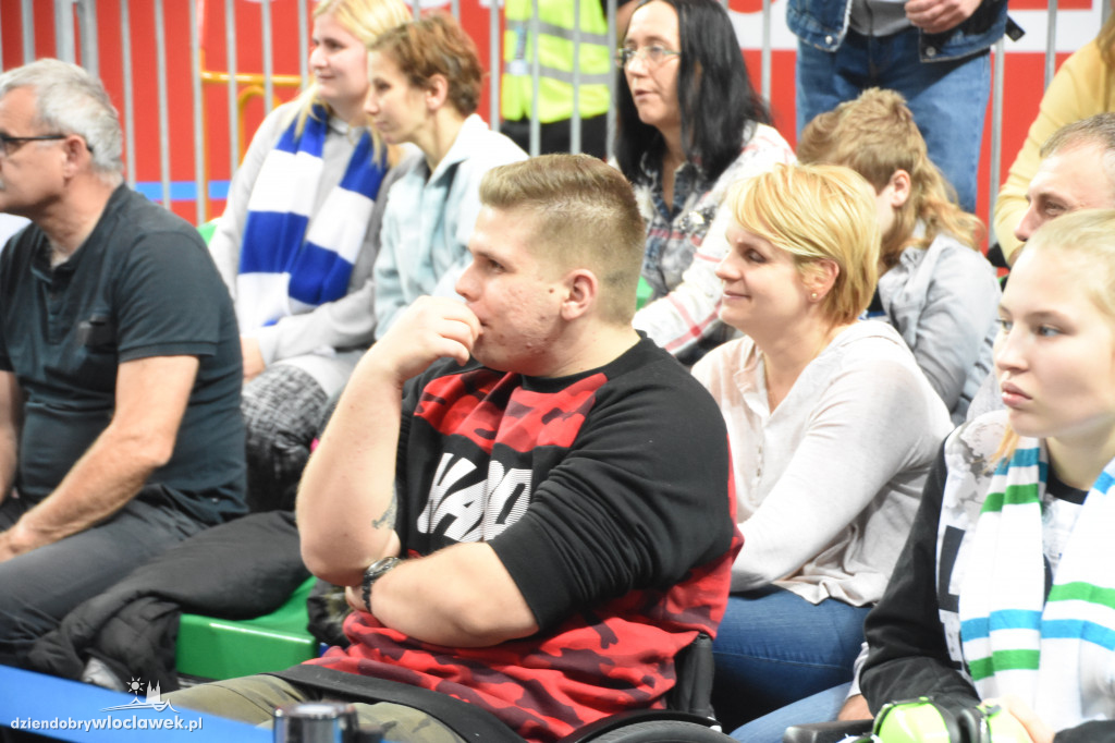 Kibice na meczu Anwilu z BK Ventspils