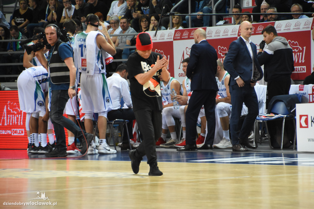 DT na meczu Anwilu z BK Ventspils
