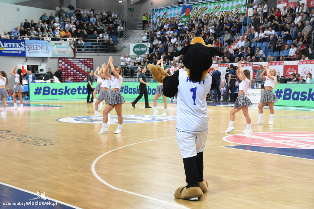 DT na meczu Anwilu z BK Ventspils