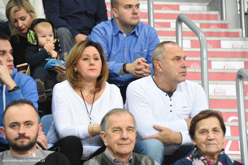 Kibice na meczu Anwilu z BK Ventspils