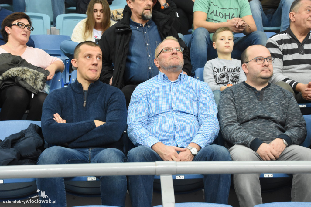 Kibice na meczu Anwilu z BK Ventspils