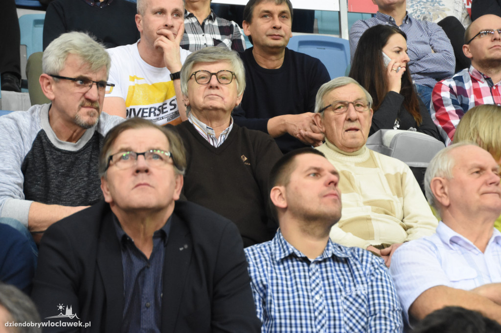 Kibice na meczu Anwilu z BK Ventspils