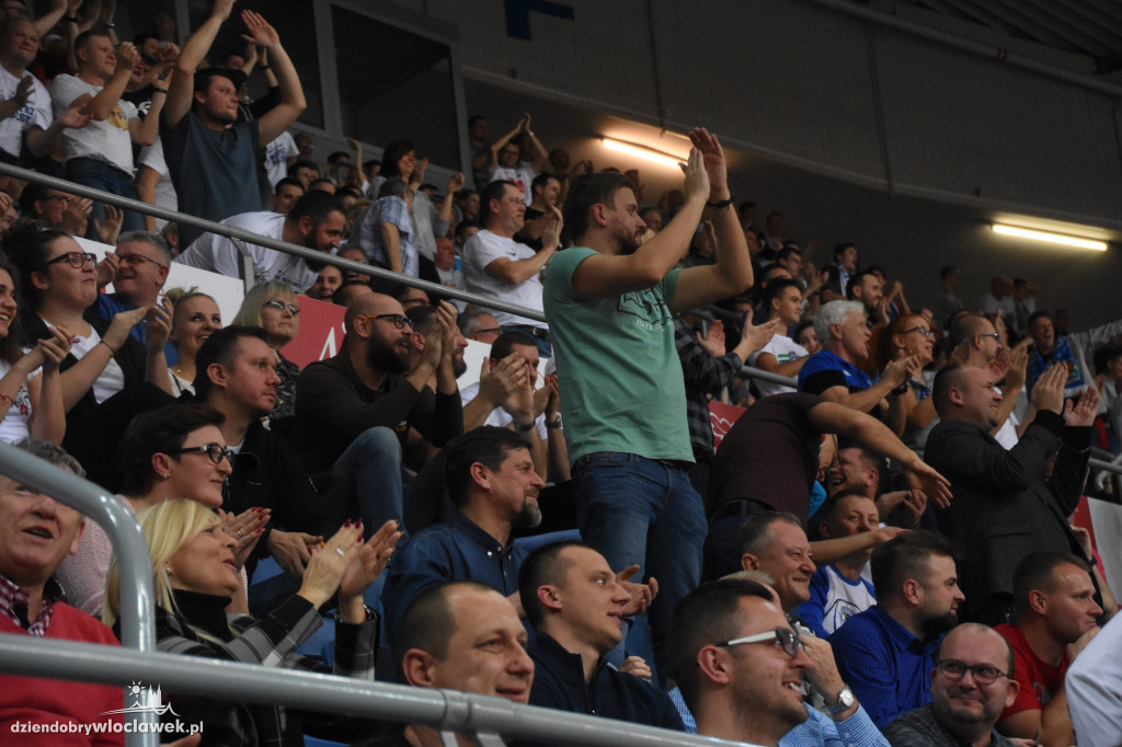 Kibice na meczu Anwilu z BK Ventspils