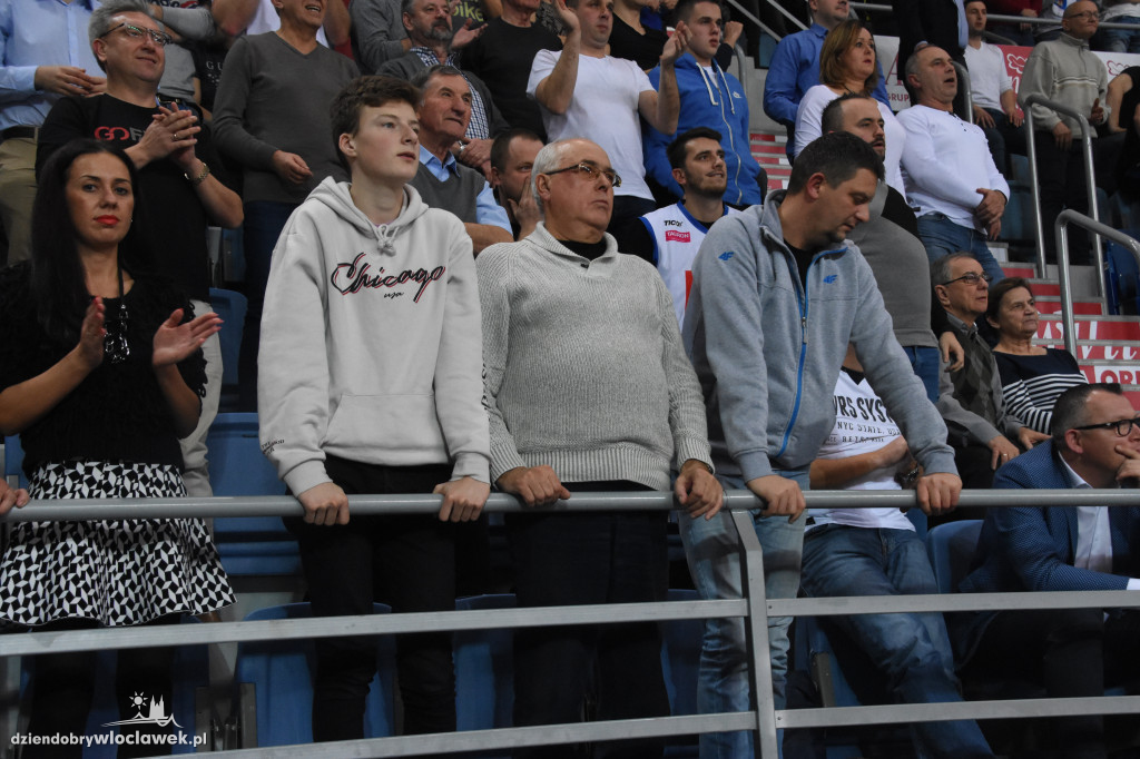 Kibice na meczu Anwilu z BK Ventspils