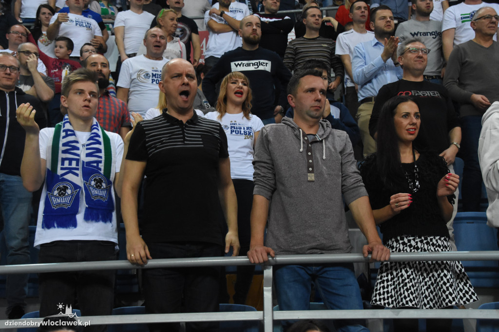 Kibice na meczu Anwilu z BK Ventspils
