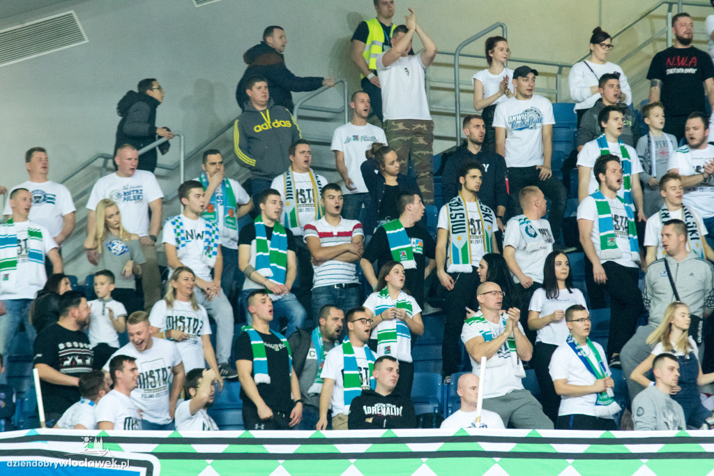 Kibice na meczu Anwilu z BK Ventspils