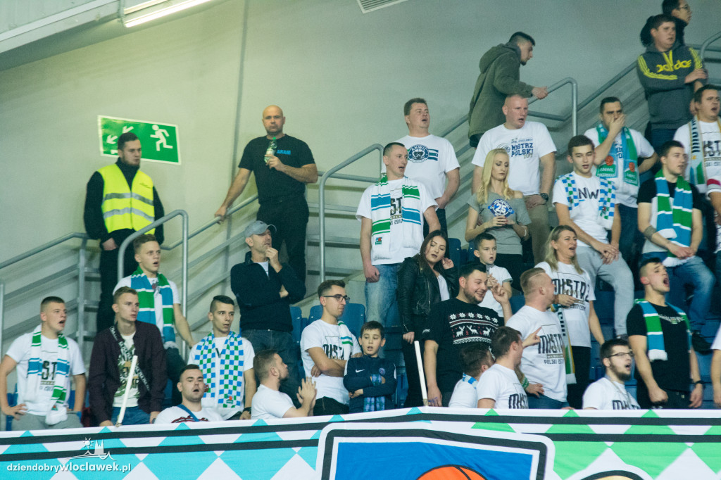 Kibice na meczu Anwilu z BK Ventspils