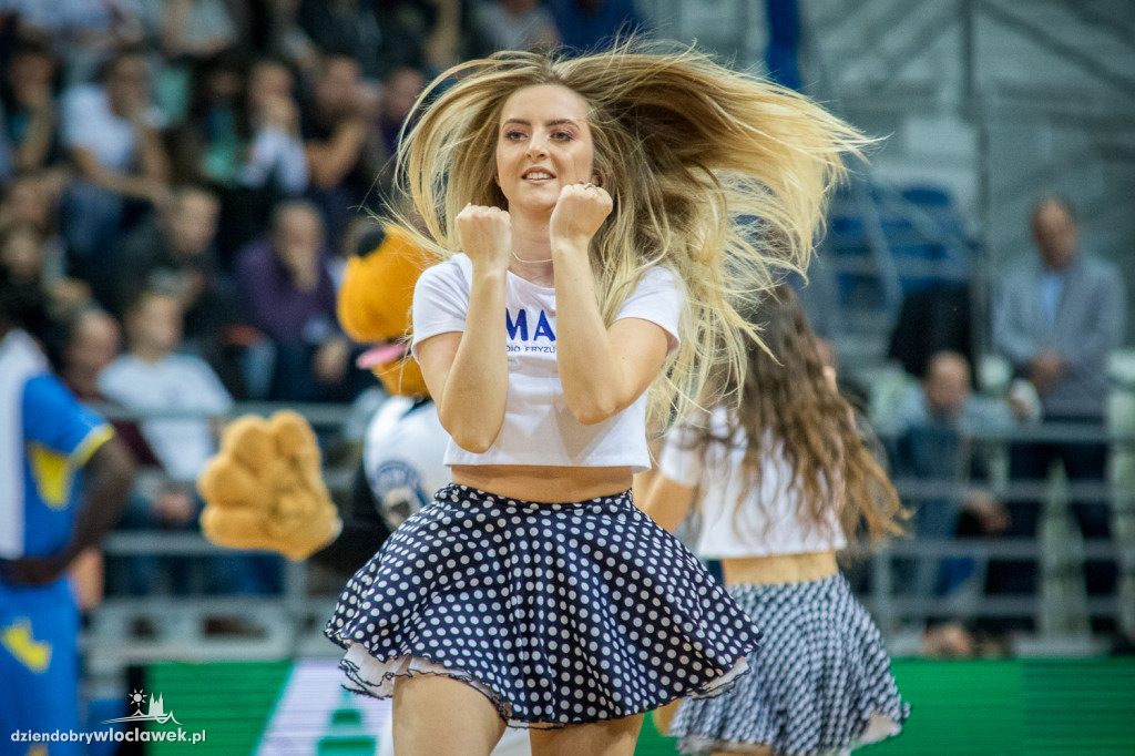 Anwil Dance Team na meczu Anwilu cz. II