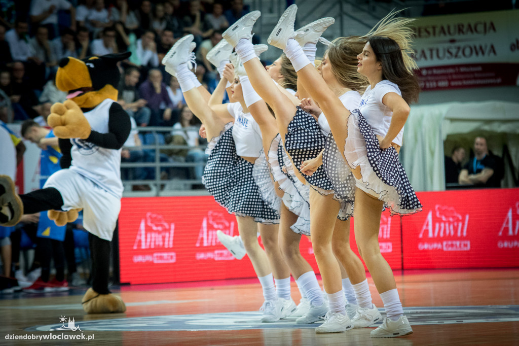 Anwil Dance Team na meczu Anwilu cz. II