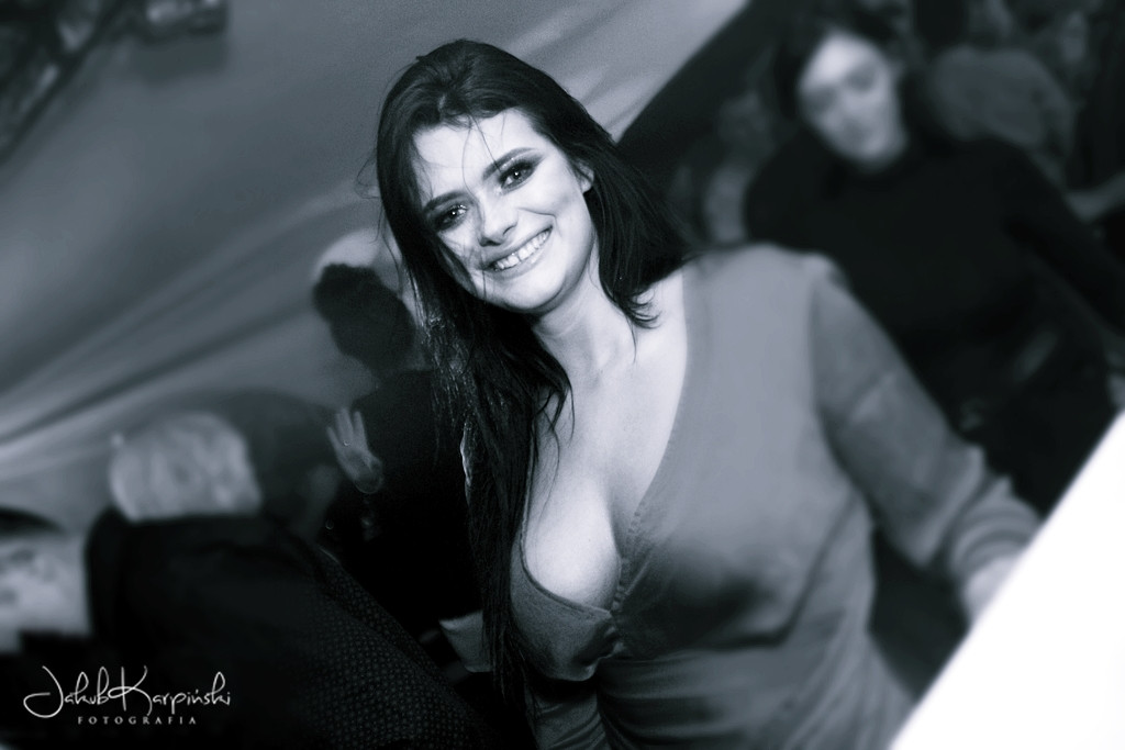 Sobotnia noc w Browar Loft Music & Pub