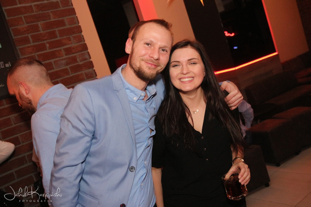 Sobotnia noc w Browar Loft Music & Pub