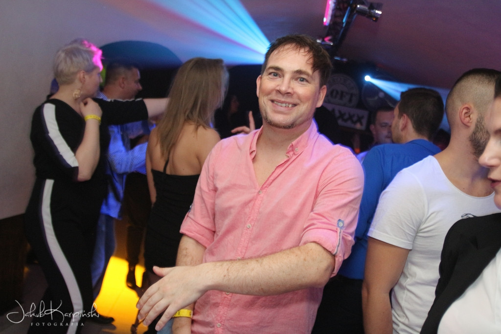 Sobotnia noc w Browar Loft Music & Pub