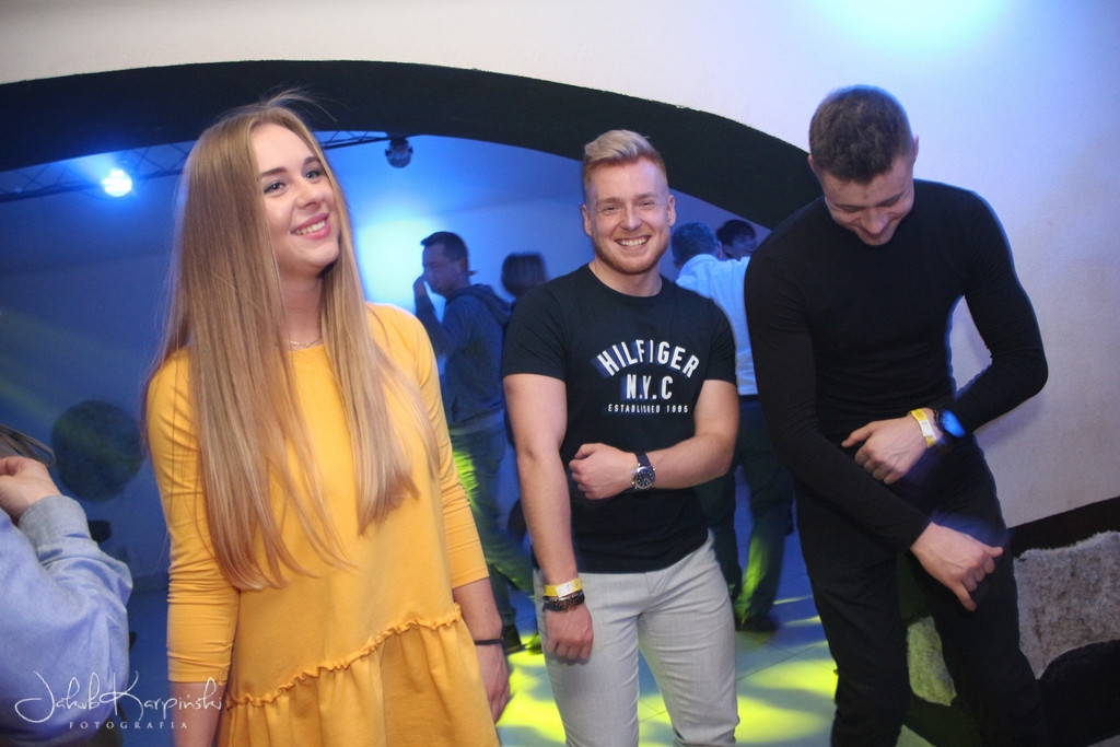 Sobotnia noc w Browar Loft Music & Pub