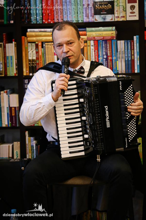 Znani artyści w księgarni Gdańscy