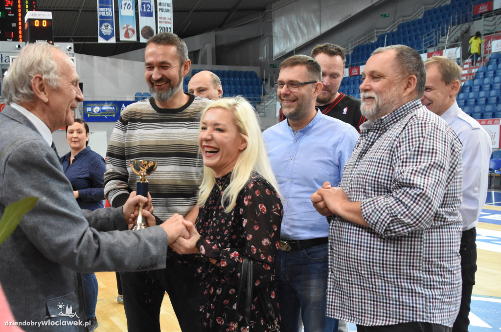 TKM honoruje trenera legendę