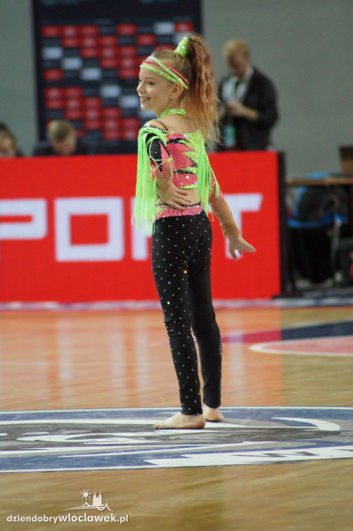 Cheerleaderki na meczu z Avellino