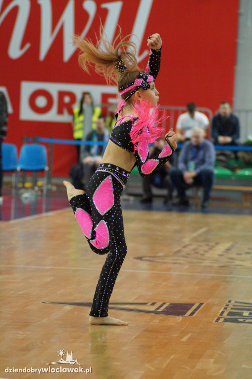 Cheerleaderki na meczu z Avellino