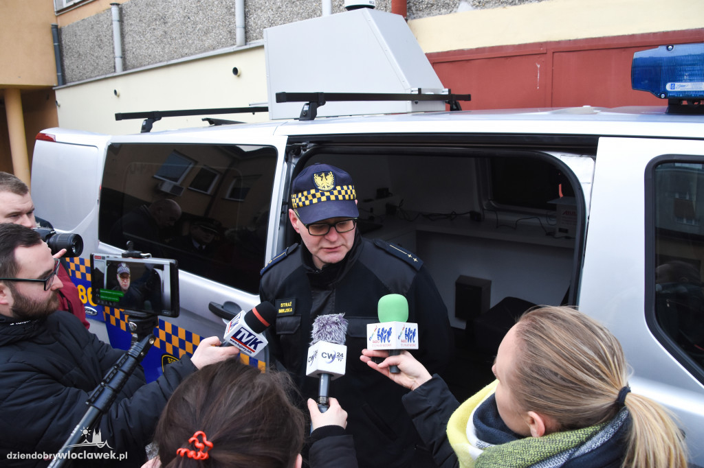 Straż Miejska z nowym pojazdem