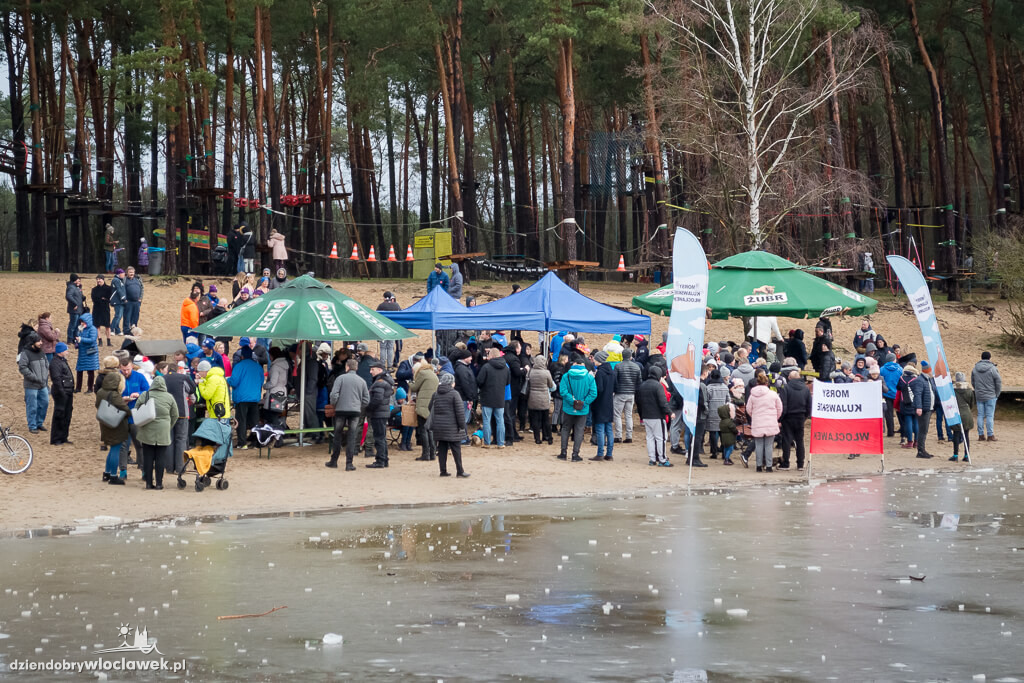 WOŚP 2019: Morsy nad jez. Czarnym