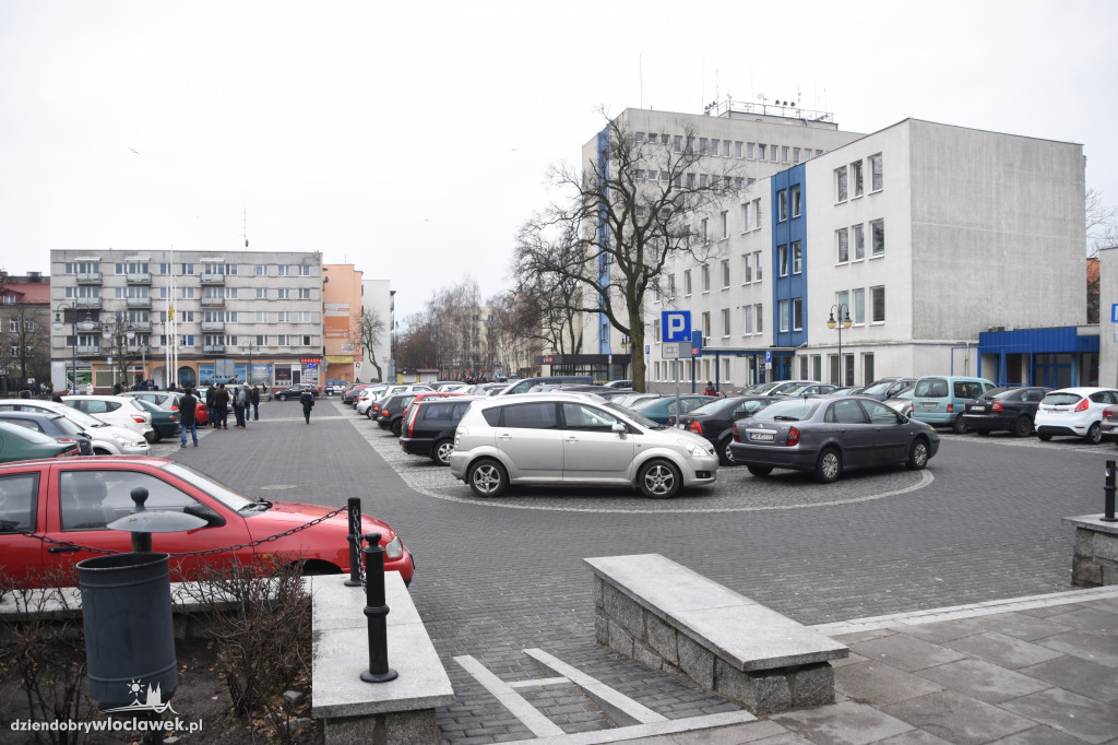 Bomba w budynku urzędu miasta?