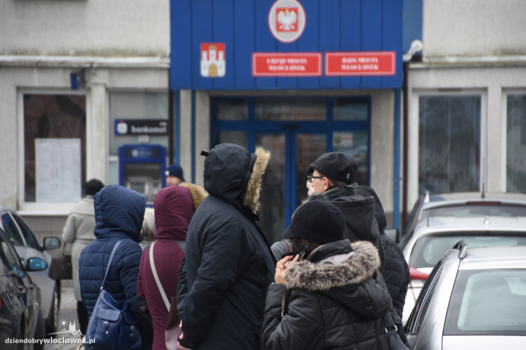 Bomba w budynku urzędu miasta?