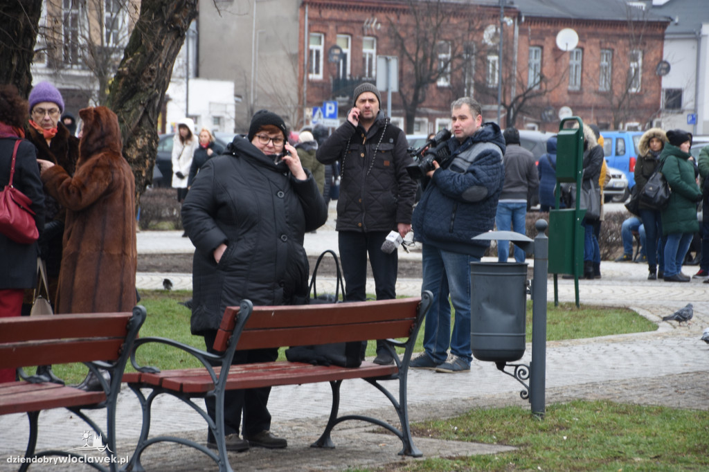 Bomba w budynku urzędu miasta?
