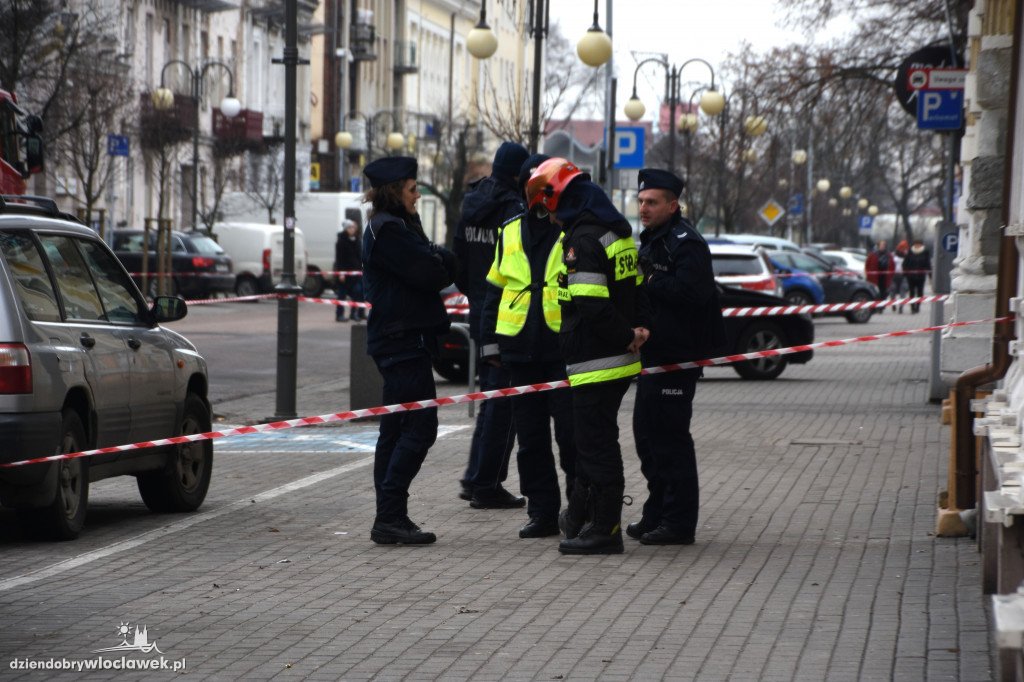 Bomba w budynku urzędu miasta?