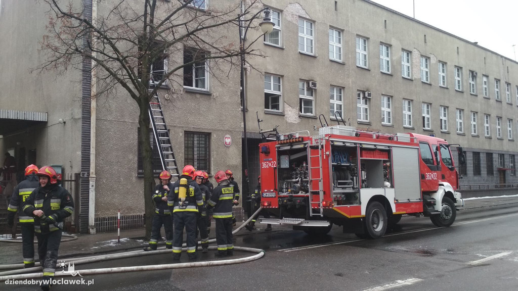 Pożar w budynku poczty przy Chopina
