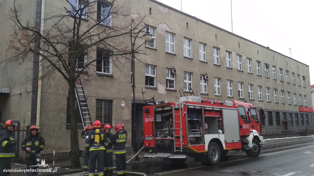 Pożar w budynku poczty przy Chopina