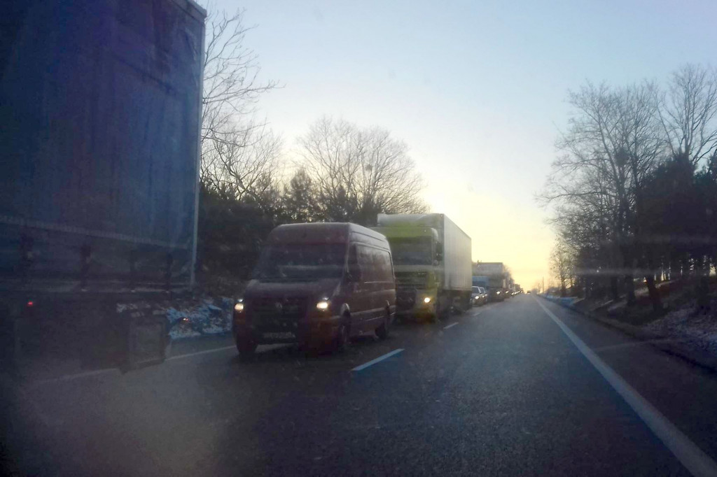 4 auta zderzyły się na A1