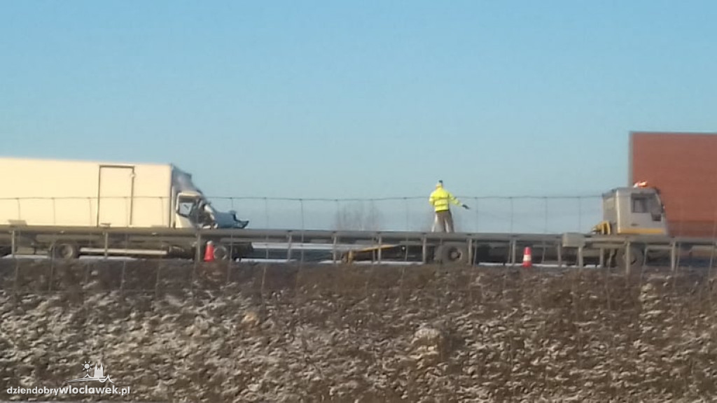 4 auta zderzyły się na A1