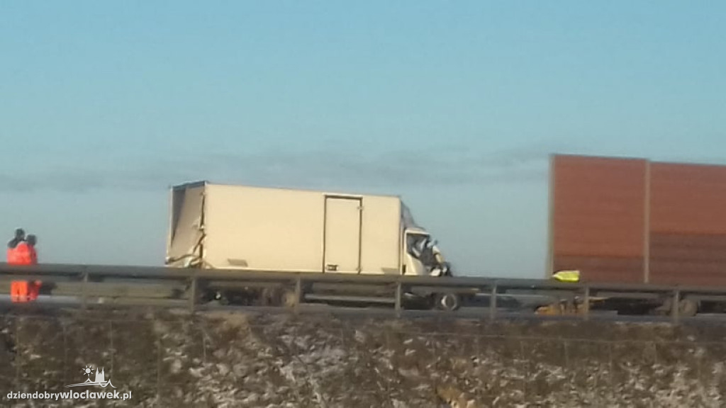 4 auta zderzyły się na A1