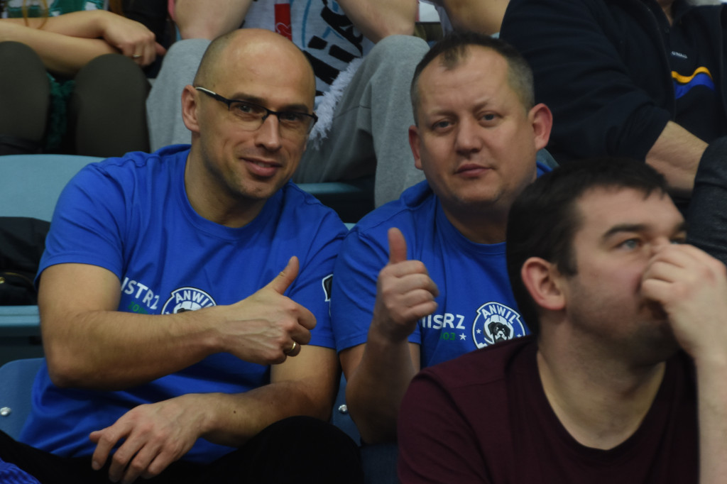Kibice na meczu Anwilu z BK Banvit