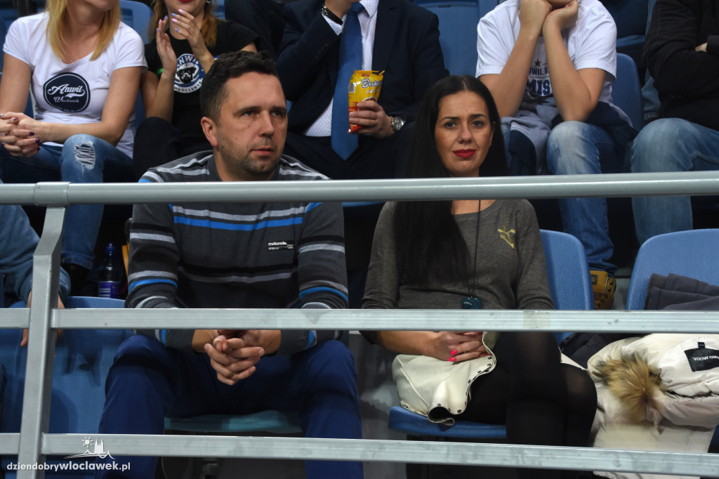 Kibice na meczu Anwilu z BK Banvit