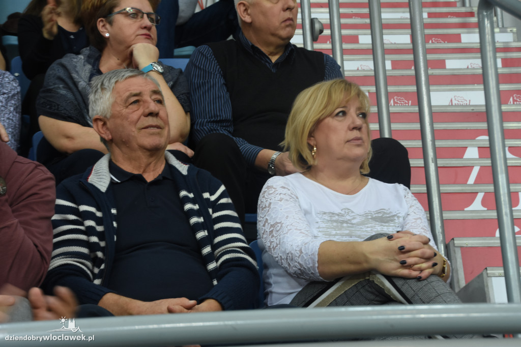 Kibice na meczu Anwilu z BK Banvit