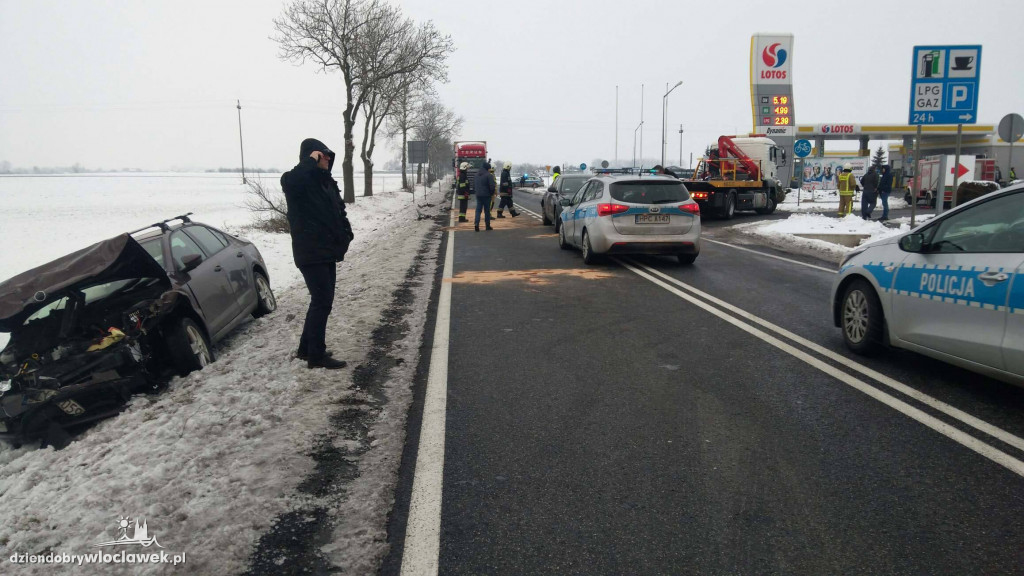 Droga krajowa zablokowana po kolizjach