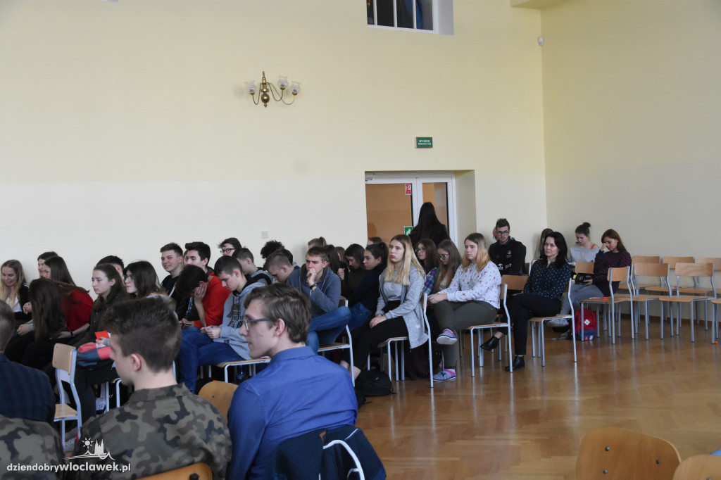 Debata w LMK o stosunkach Polski z Rosją