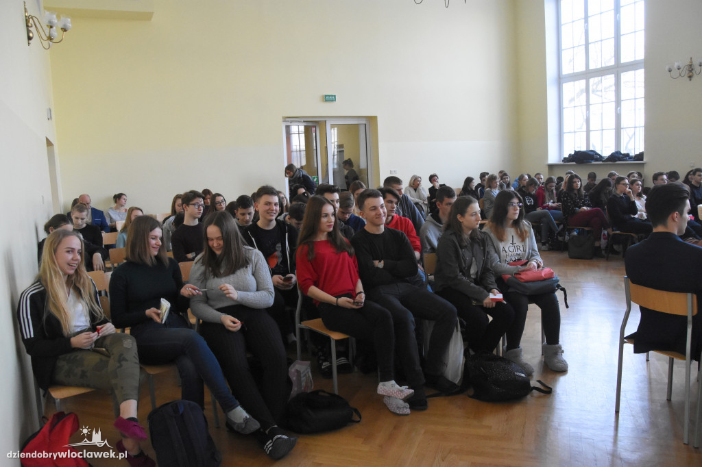 Debata w LMK o stosunkach Polski z Rosją