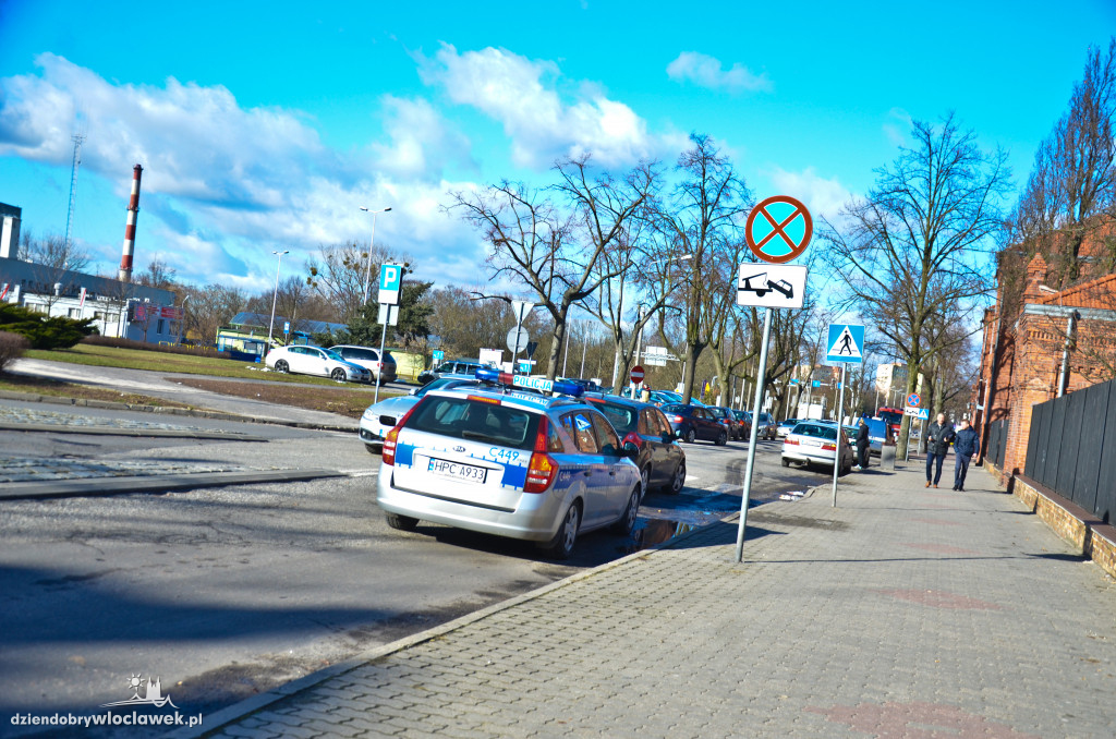 Alarm bombowy w budynkach sądu
