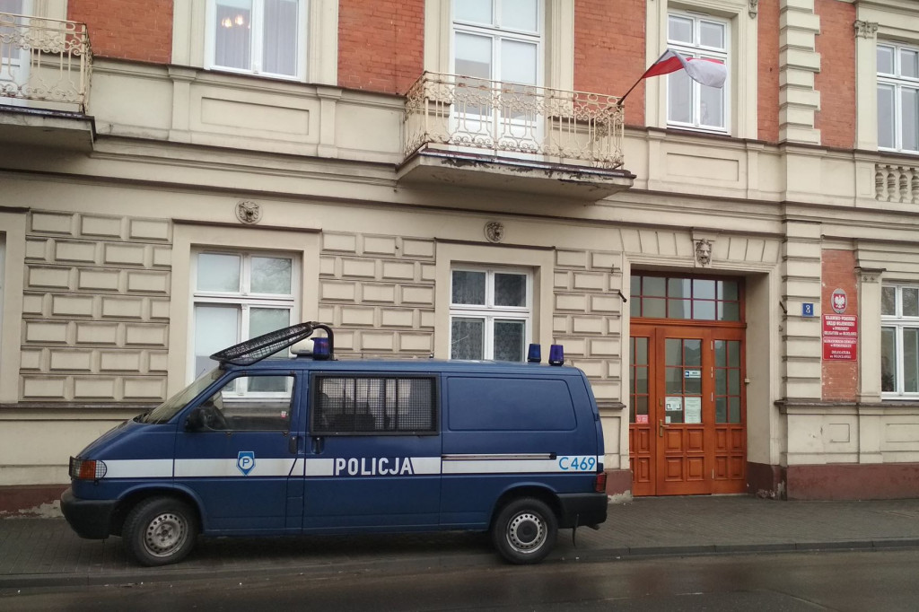 Alarm bombowy w Urzędzie Wojewódzkim