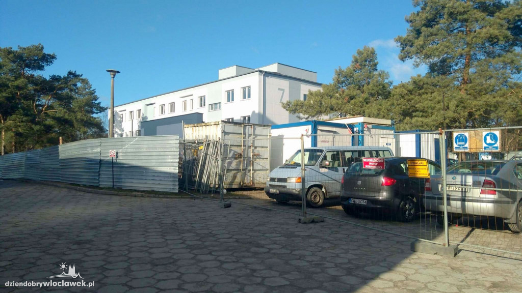 Remont trzech budynków w WSS