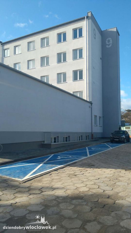 Remont trzech budynków w WSS